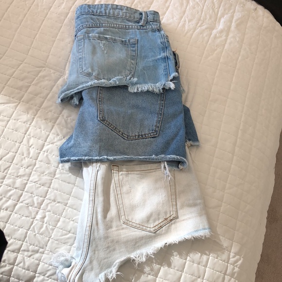 12 Denim shorts (Bundled) - Picture 5 of 5
